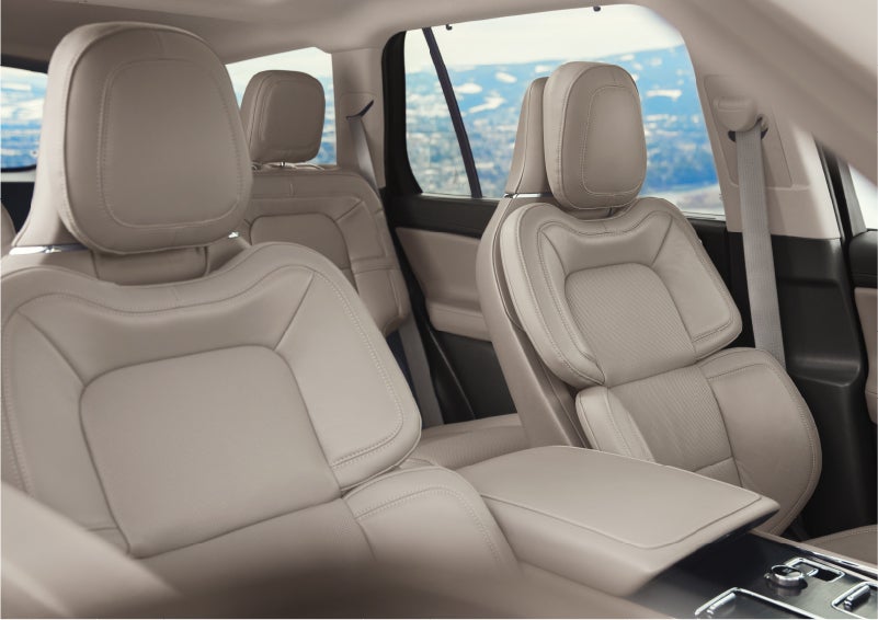 The interior of a 2023 Lincoln Aviator® SUV in the Sandstone interior color | Mike Reichenbach Lincoln in Florence SC