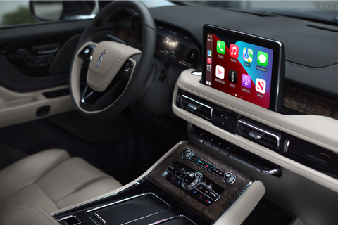 The interior of a Lincoln Aviator® SUV is shown with emphasis on the center touchscreen | Mike Reichenbach Lincoln in Florence SC