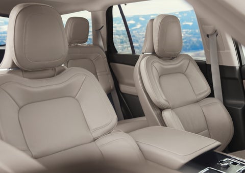 The interior of a 2024 Lincoln Aviator® SUV in the Sandstone interior color | Mike Reichenbach Lincoln in Florence SC